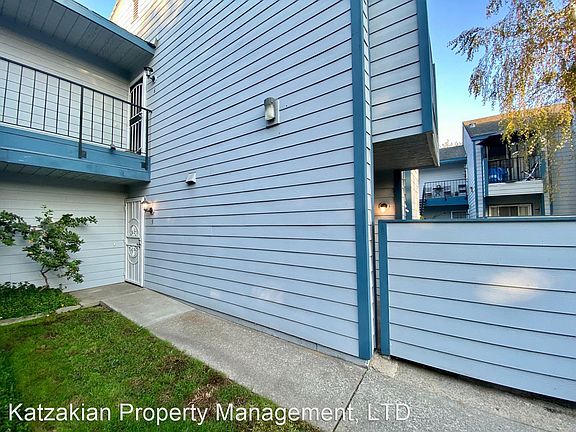 2nd image of 445 Almond Dr APT 5