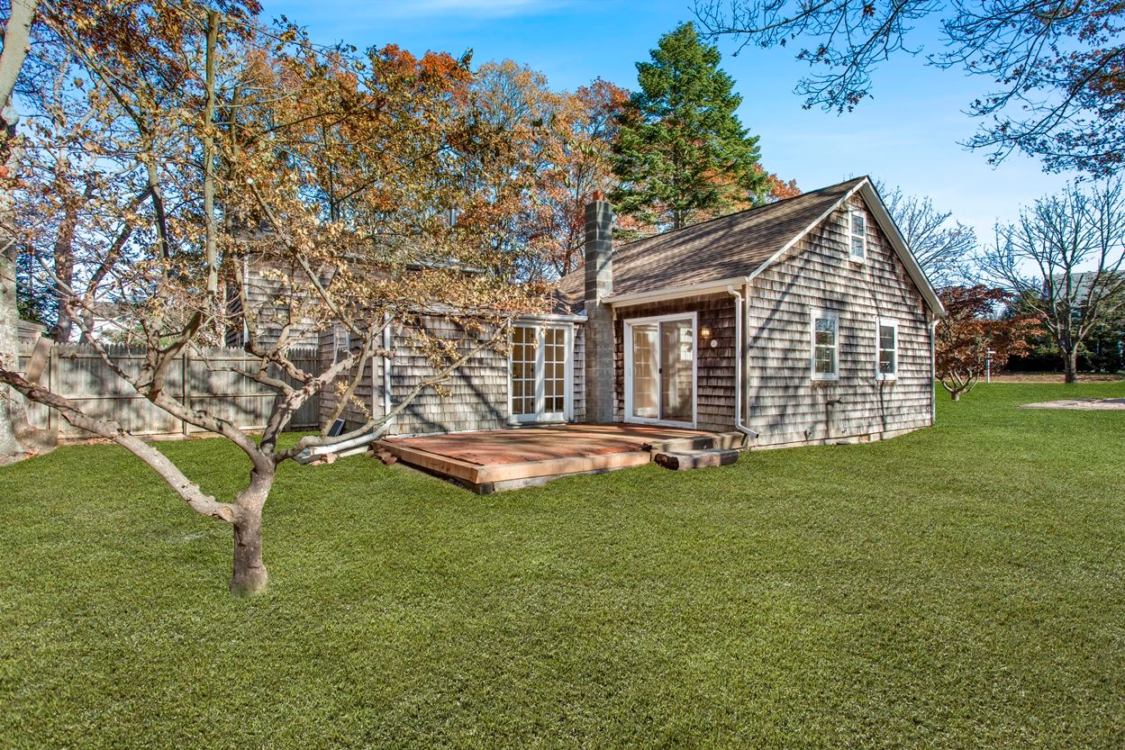  Cottage 1