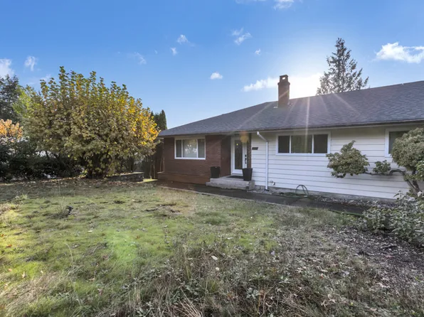 4167 Ranger Cres #1A, North Vancouver, BC V7R 3K8