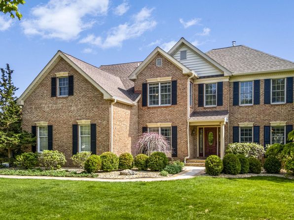 521 Walter Ct, Downingtown, PA 19335