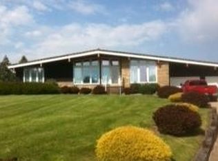 613 Buckeye Tram Rd, Mount Pleasant, PA 15666