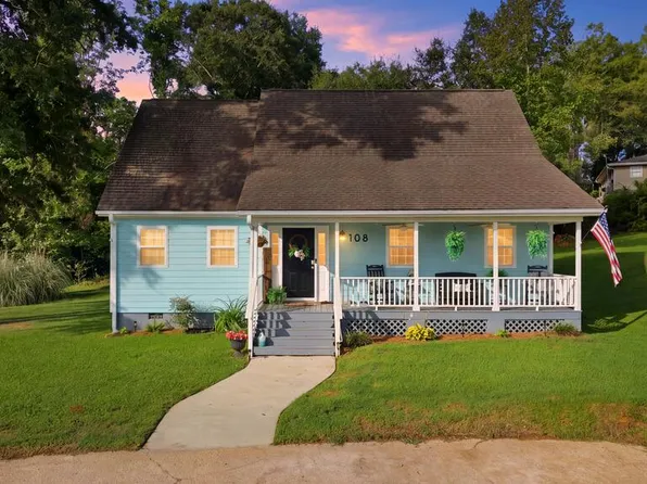 108 Lakeshore Dr, Greenwood, SC 29649