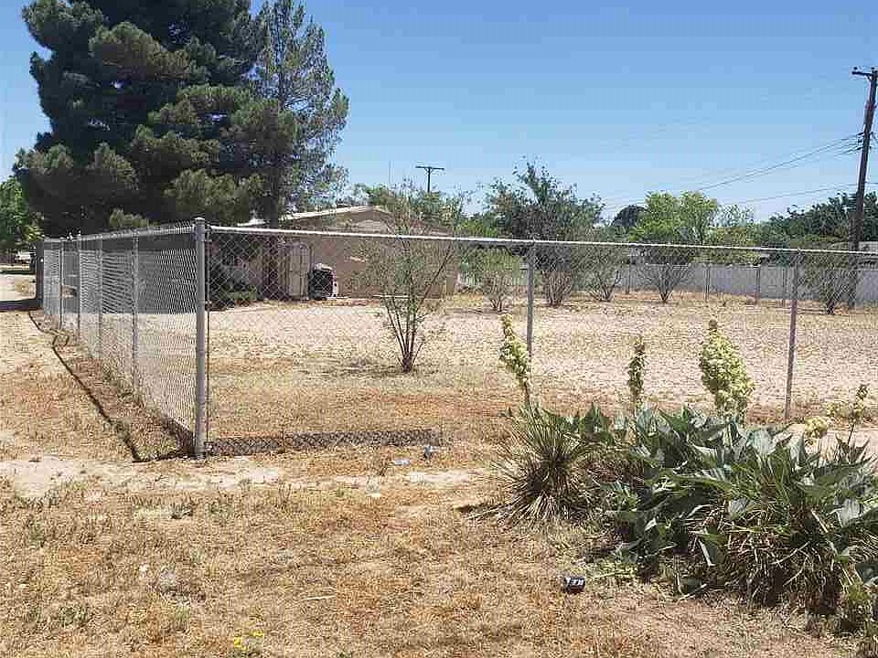 1st image of 606 N Plaza Dr