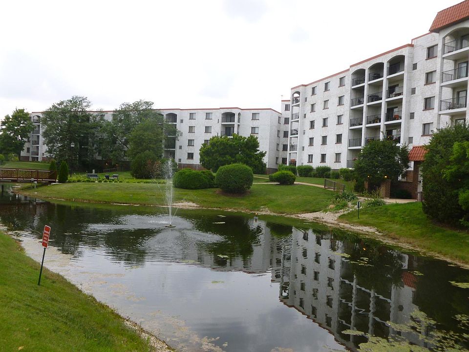 1st image of 450 Plum Creek Dr #1093