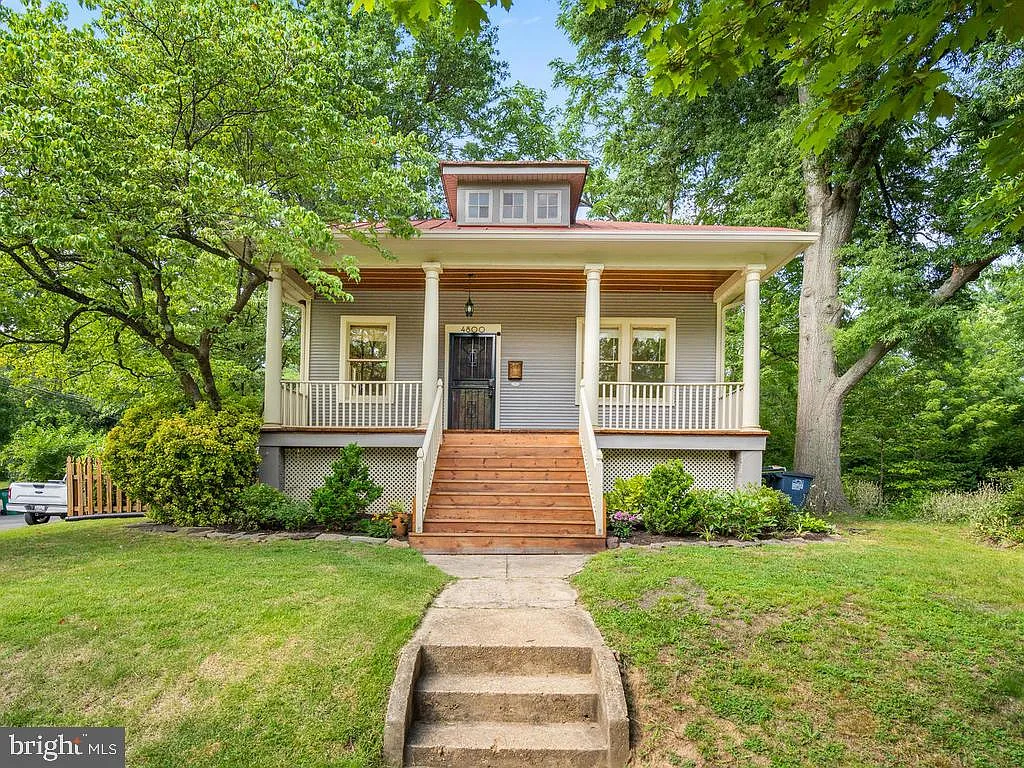 4800 Ravenswood Rd photo 1