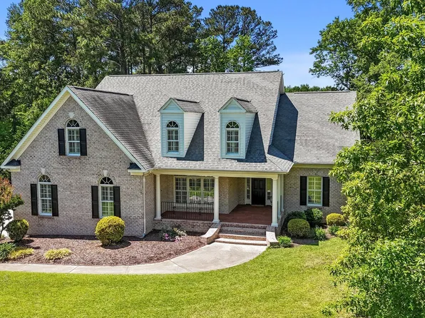 1162 Scarlet Oak Drive, Greenville, NC 27858