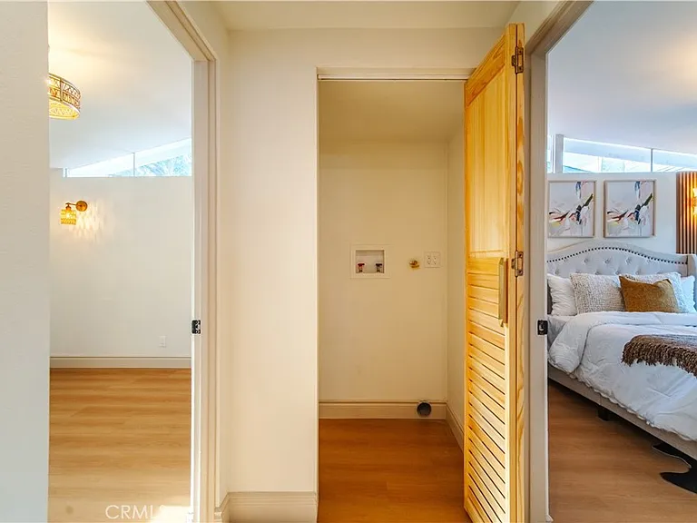 236 Mission Dr — Photo 28