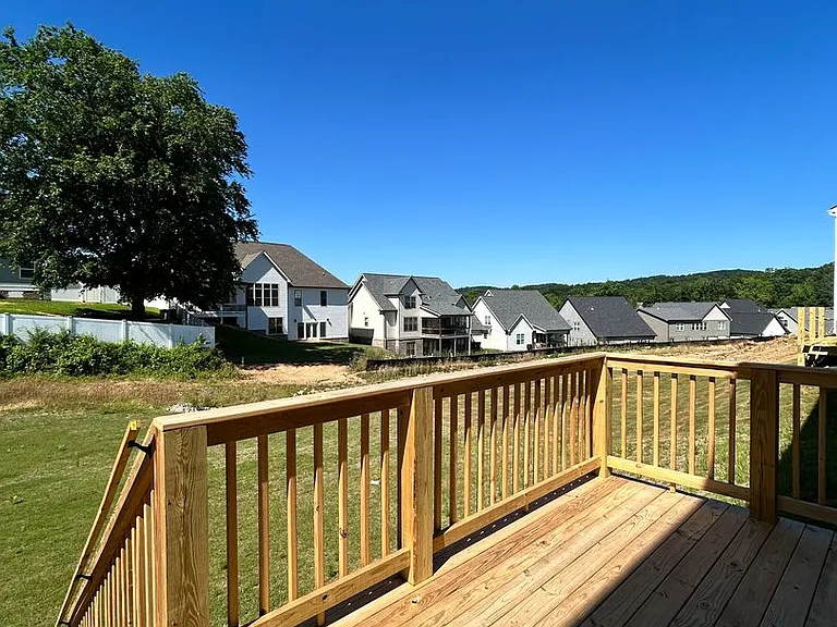 3753 Hawks Creek Dr — Photo 20