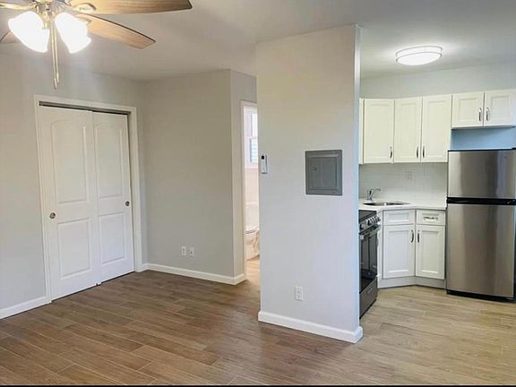 2nd image of 290 N Railroad Ave APT 2D