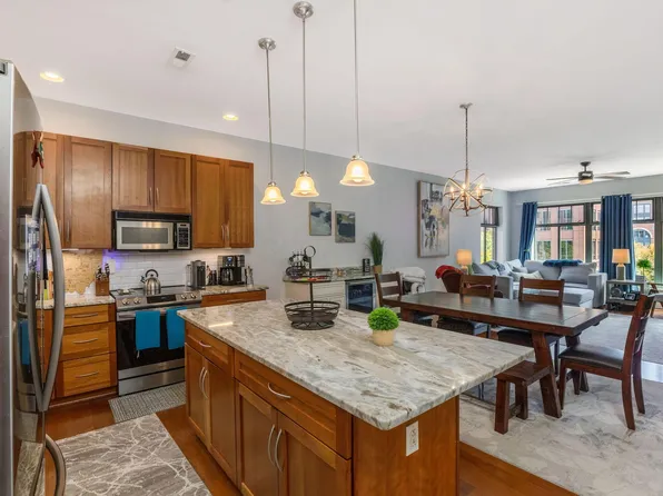 251 Daniel Burnham Sq #405, Columbus, OH 43215