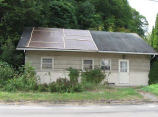 1805 Easton Rd, Kintnersville, PA 18930