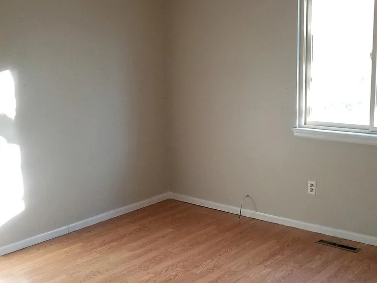 3162 Worthington Ave — Photo 22