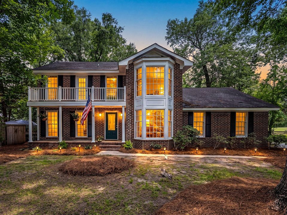 1st image of 1080 Deleisseline Blvd