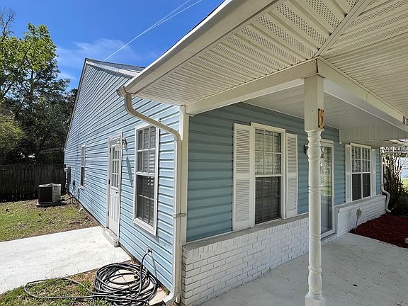 2nd image of 1813 Gina Dr