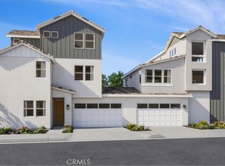 109 Stockholm, Irvine, CA 92618