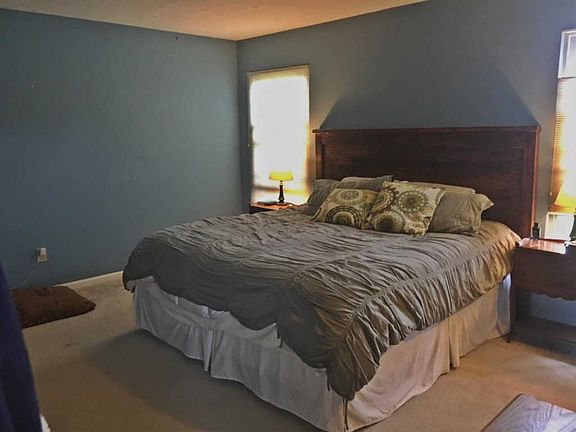 5th image of 9748 Flagstone Way