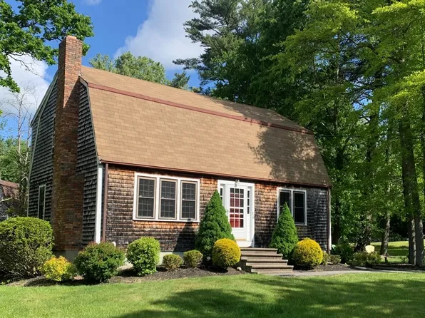 16 Linwood St, Abington, MA 02351