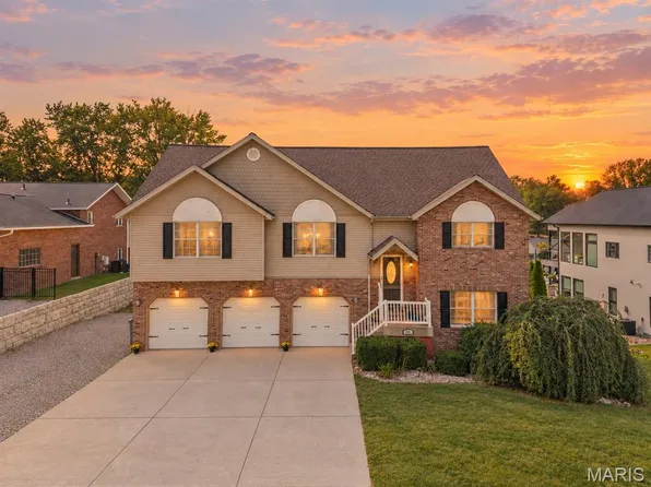 1581 Su Twan Dr, Worden, IL 62097