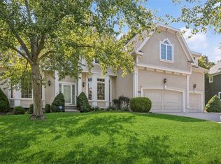 14011 Bond St, Overland Park, KS 66221