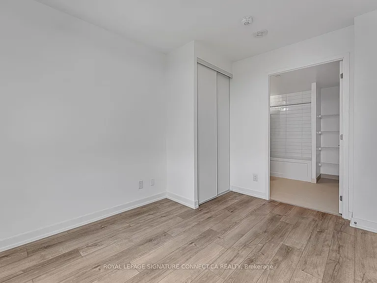 3100 Keele St #421 — Photo 12