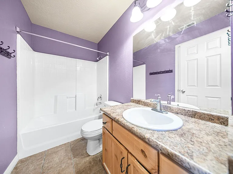3155 S Hidden Valley Dr #212 — Photo 19