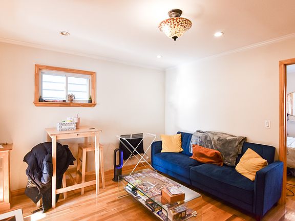2nd image of 302 Ainslie St #3