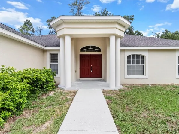 35 Grass St, Homosassa, FL 34446