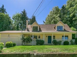 2525 NE 95th St, Seattle, WA 98115