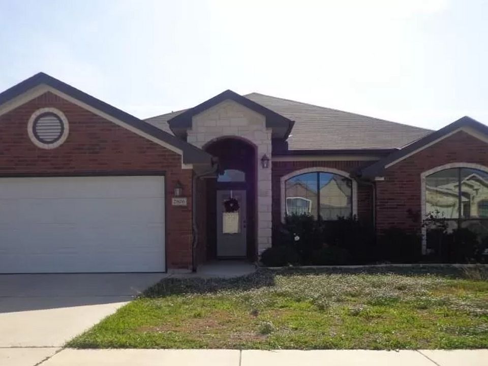 1st image of 2806 Traditions Dr