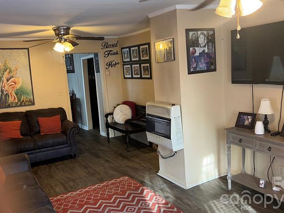 3rd image of 1152 Carolina Avenue Ext
