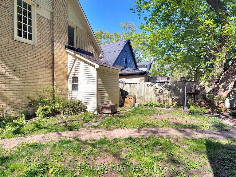421 Central Ave — Photo 43