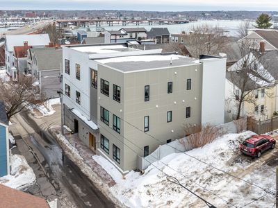 22 Tate Street #1A, Portland, ME, 04102