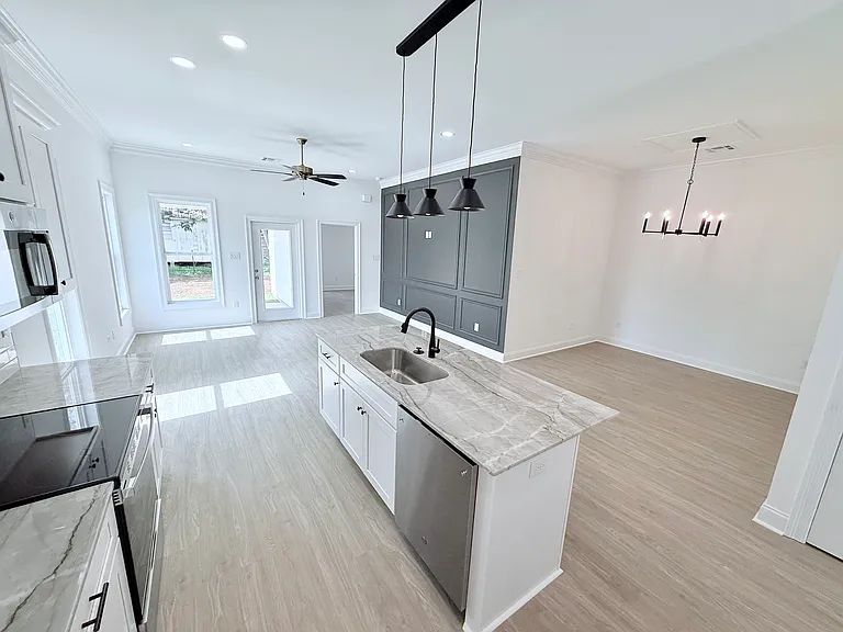 3826 Verot School Rd — Photo 6