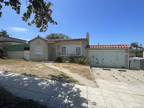 5th image of 4575-77 Bermuda Ave