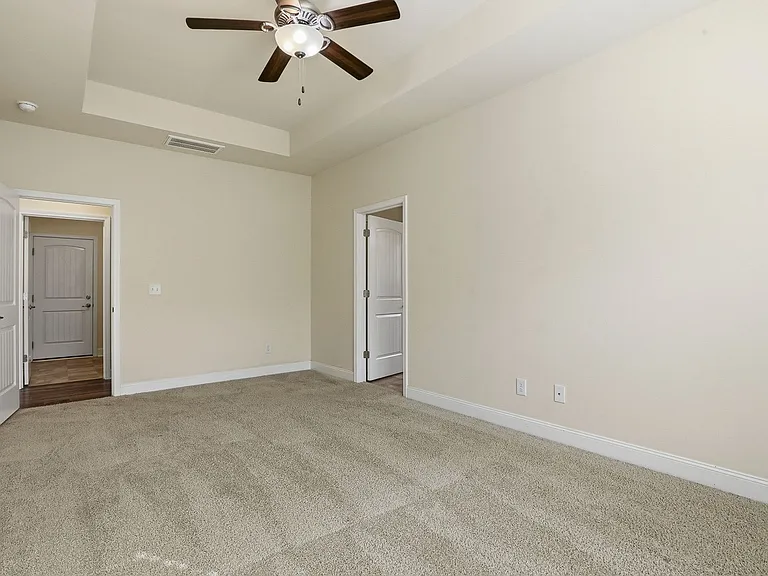 52 Woodwater Cir — Photo 26