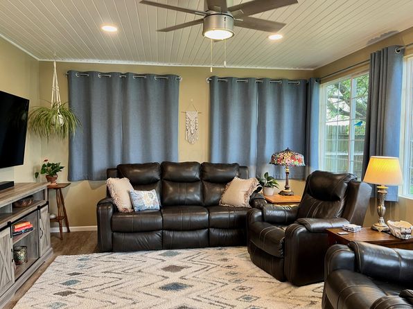837 Walhonding Ave, Logan, OH 43138