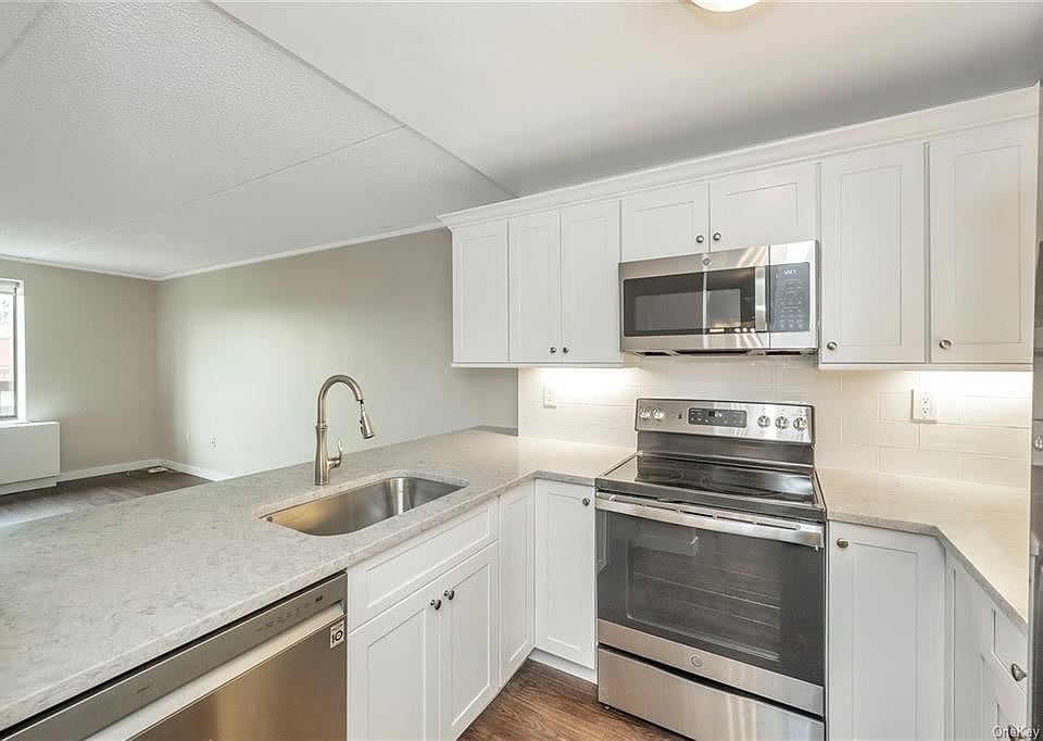 1st image of 50 Columbus Ave APT 1014