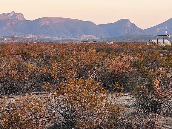 4th image of 3002 E Este Rd