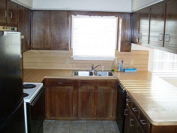 5th image of 9255 Washington Blvd