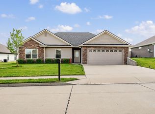 3600 Meandering Ct, Columbia, MO 65202