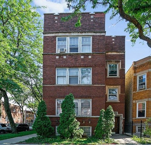 1st image of 3235 W Wilson Ave APT 1