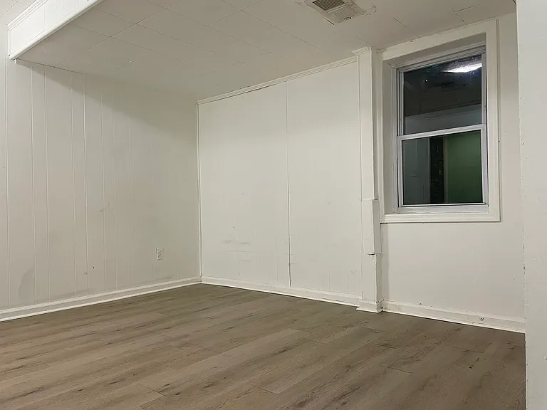 9328 Lynmont Dr — Photo 11