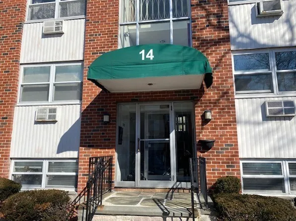 14 Commonwealth Ct APT 7, Brighton, MA 02135