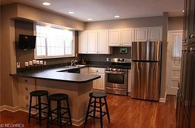 2nd image of 5836 Briarwood Ln