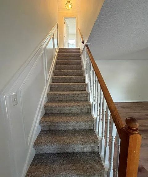 1699 W Oak Dr — Photo 11