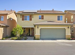 1418 Chinaberry Ln, Beaumont, CA 92223