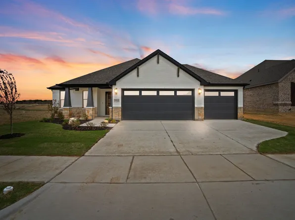 1916 Lake Tahoe Ln, Cleburne, TX 76033