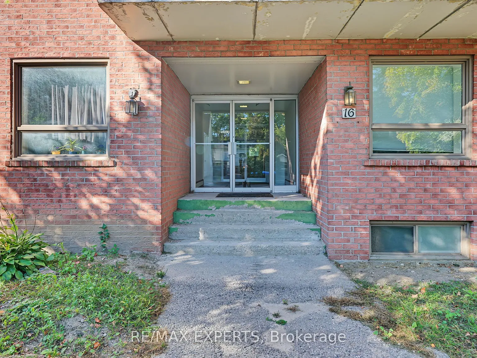 2 bed, $2,000 — Photo 2