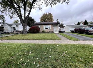 629 Burroughs Ave, Flint, MI 48507