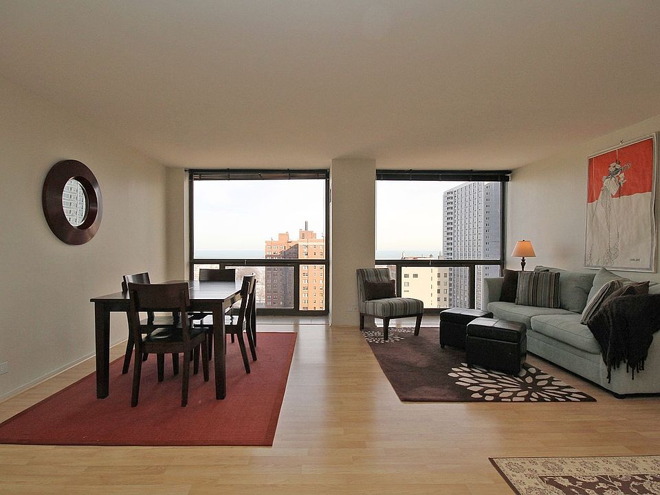 1st image of 4343 N Clarendon Ave APT 1802